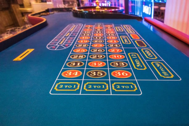 Roulette wheel on pusatgame iOS web in landscape mode